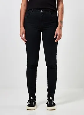 Calça Skinny Black Jeans com Barra Desfiada