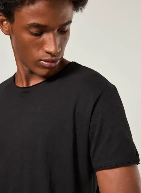 Camiseta Básica Malha Leve