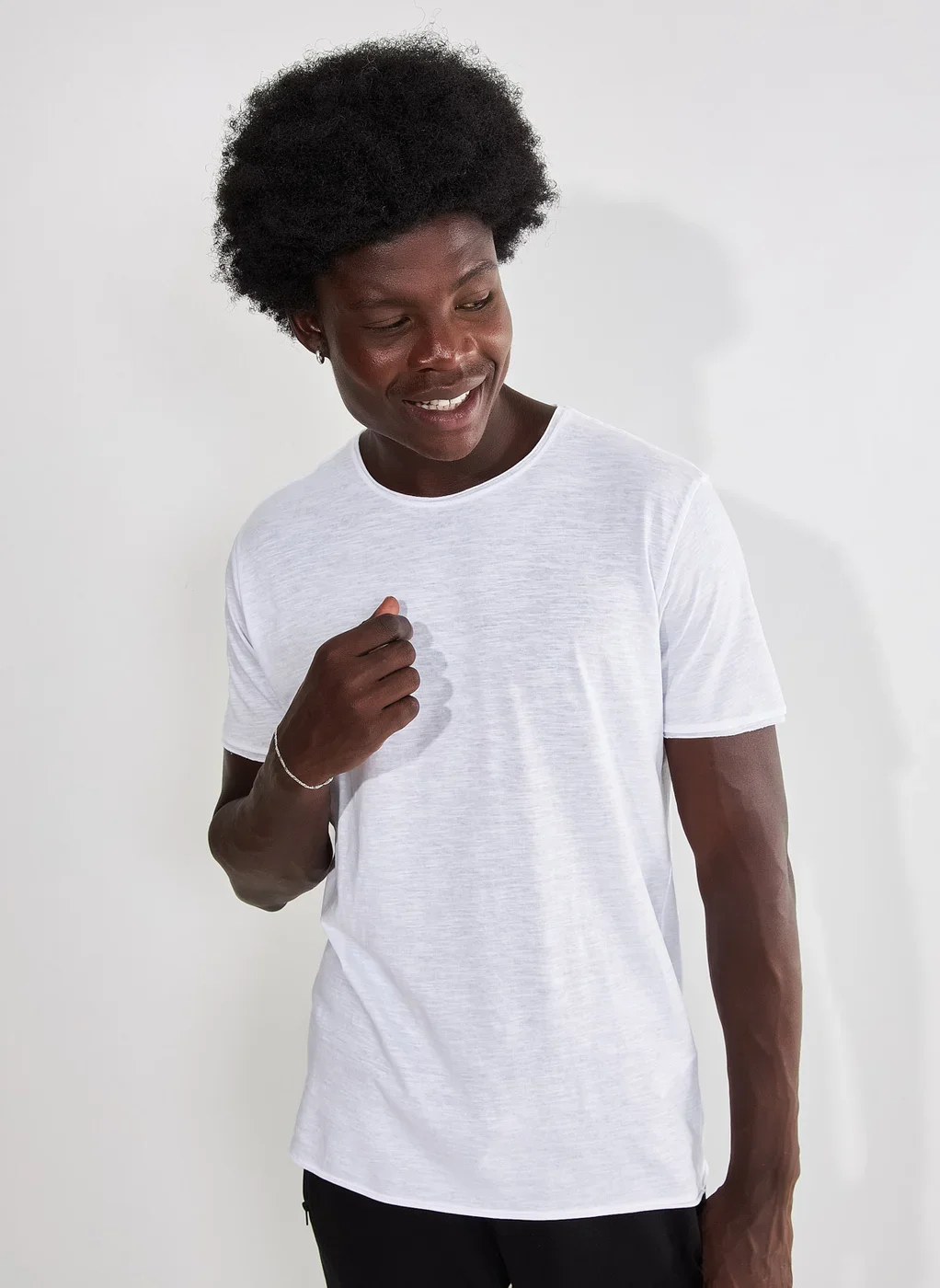 Camiseta Básica Malha Leve