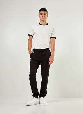 Calça Jogger em Sarja Preta