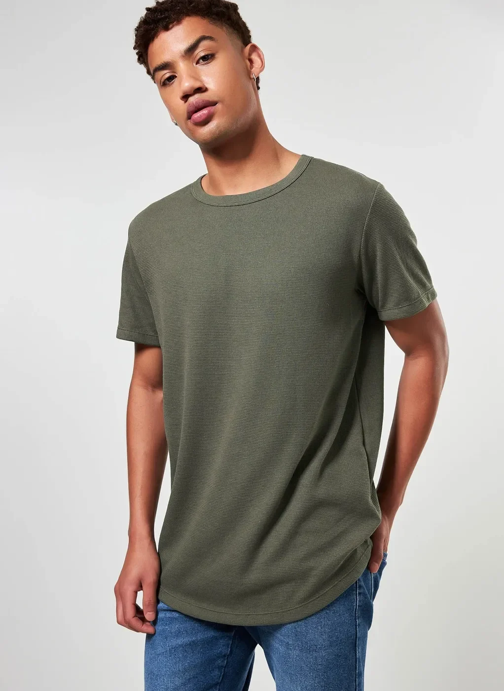 Camiseta Alongada em Malha Texturizada