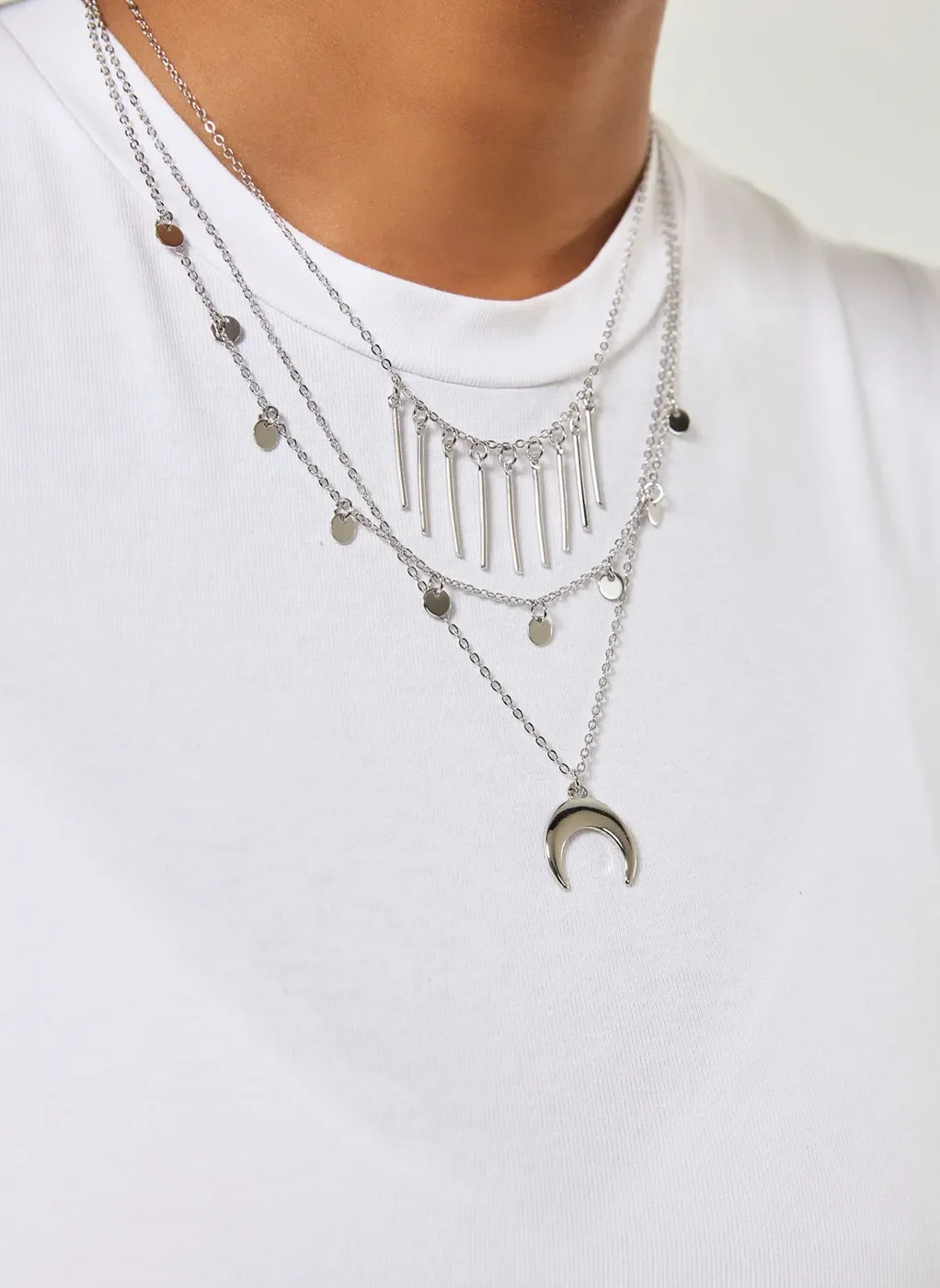 Kit 2 Chokers e Colar Meia Lua