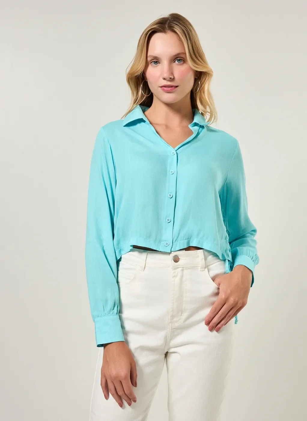 Camisa Cropped com Amarração Lateral