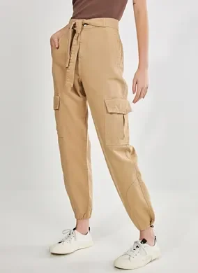 Calça Jogger em Sarja com Amarração Pronta