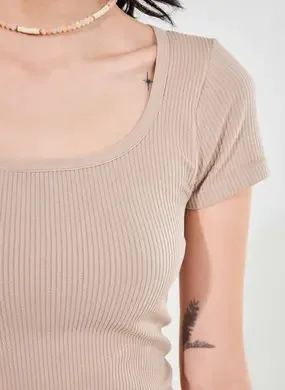 Blusa Cropped Manga Curta Seamless