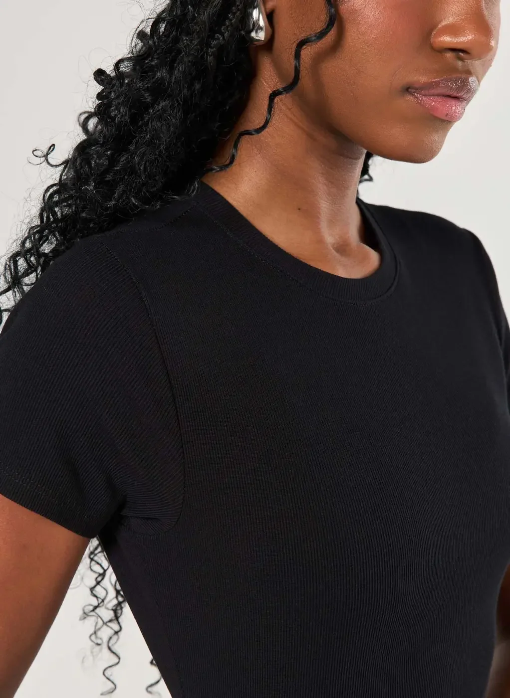 Blusa Básica Cropped