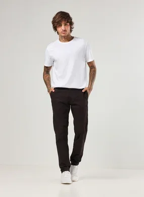 Calça Chino Slim em Sarja Preta