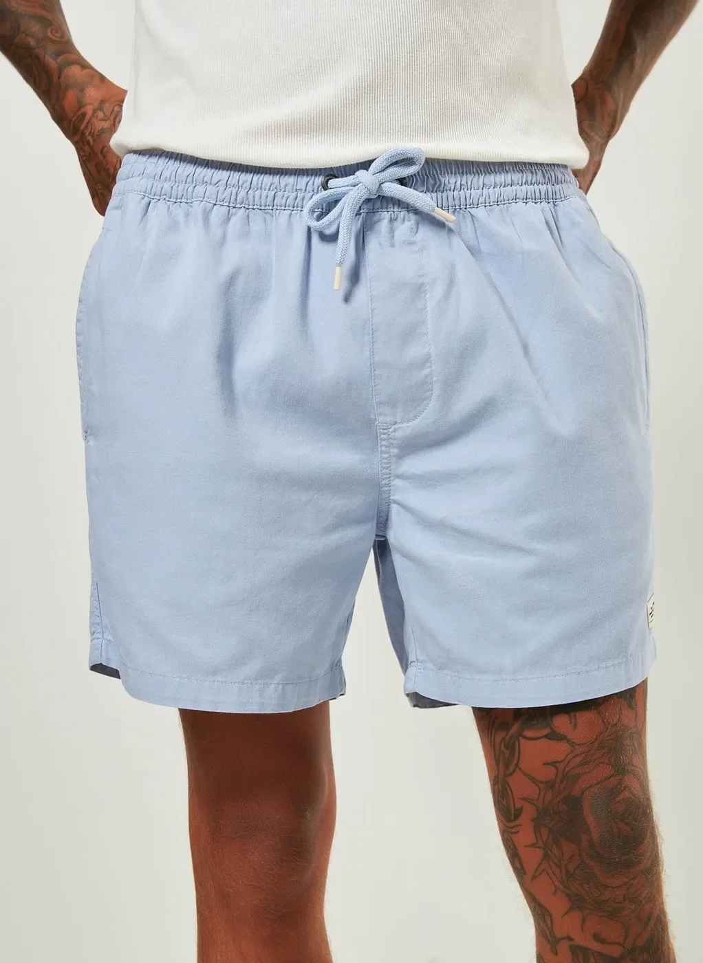 Bermuda Sarja Azul Claro