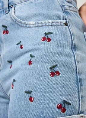Short Jeans Cerejas
