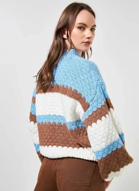 Blusão Listrado Com Gola