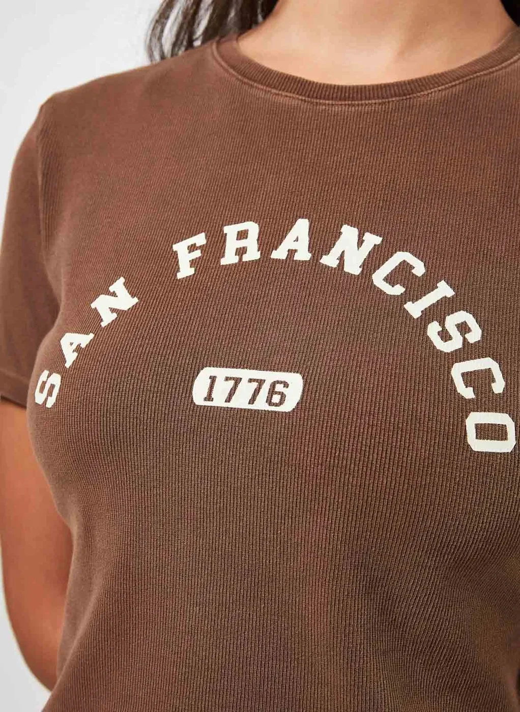 Blusa Cropped Marrom San Francisco