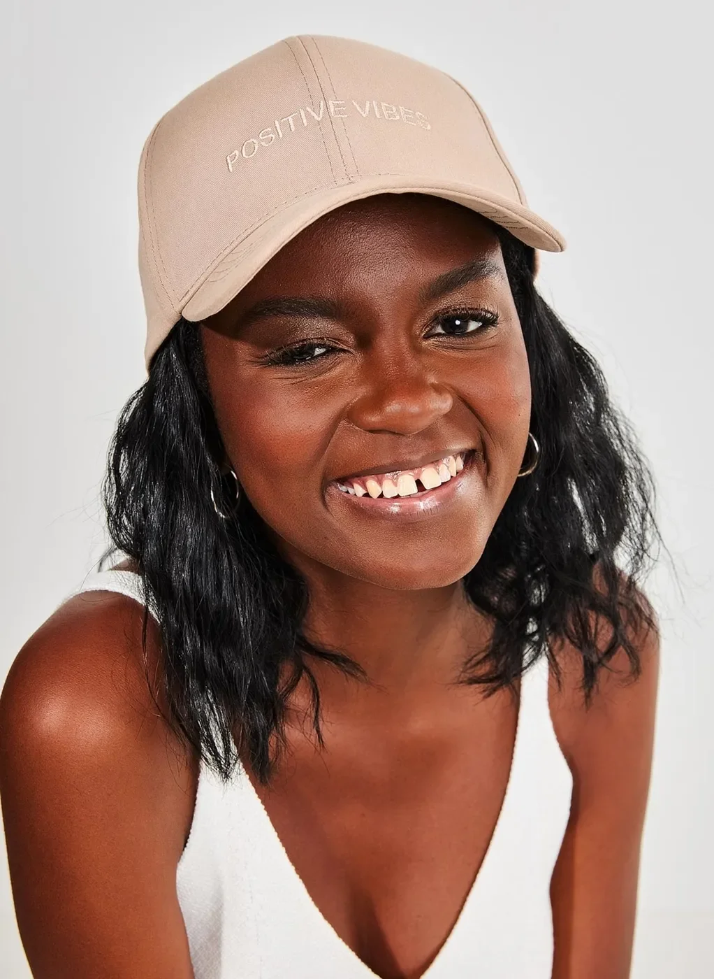 Boné Bege Positive Vibes