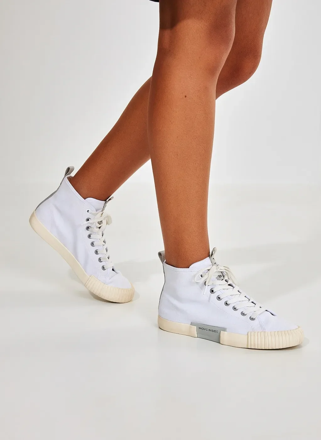 Tênis Branco Blink Bota All Gender Fiever