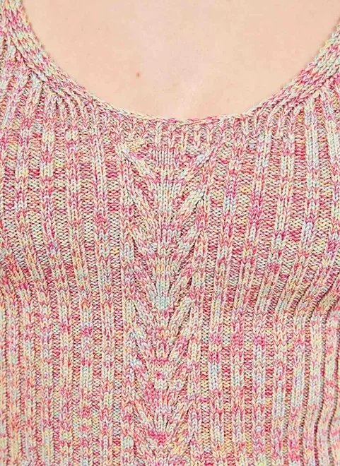 Blusa De Alcinha Em Retilínea Colorida