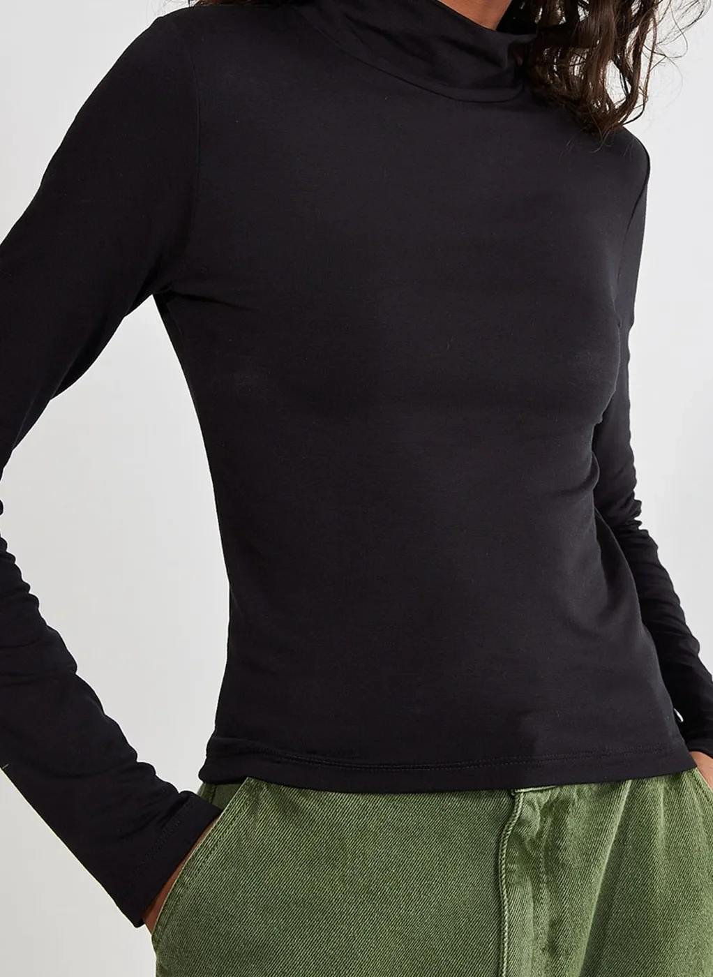 Blusa Manga Longa Básica Com Golinha