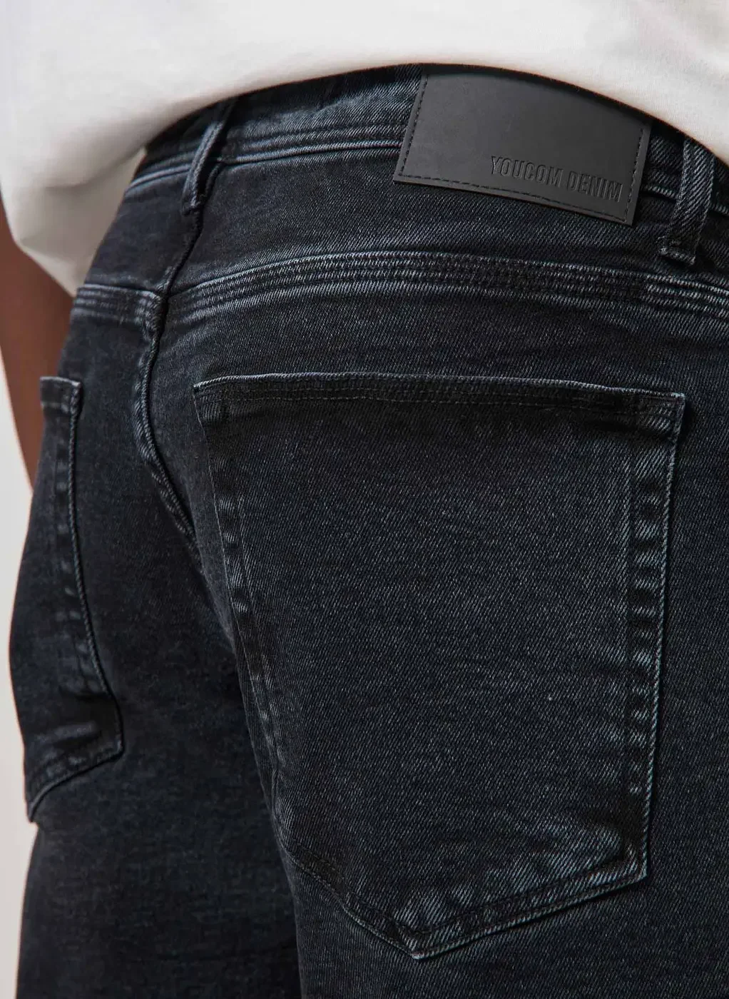 Calça Jeans Slim Preta