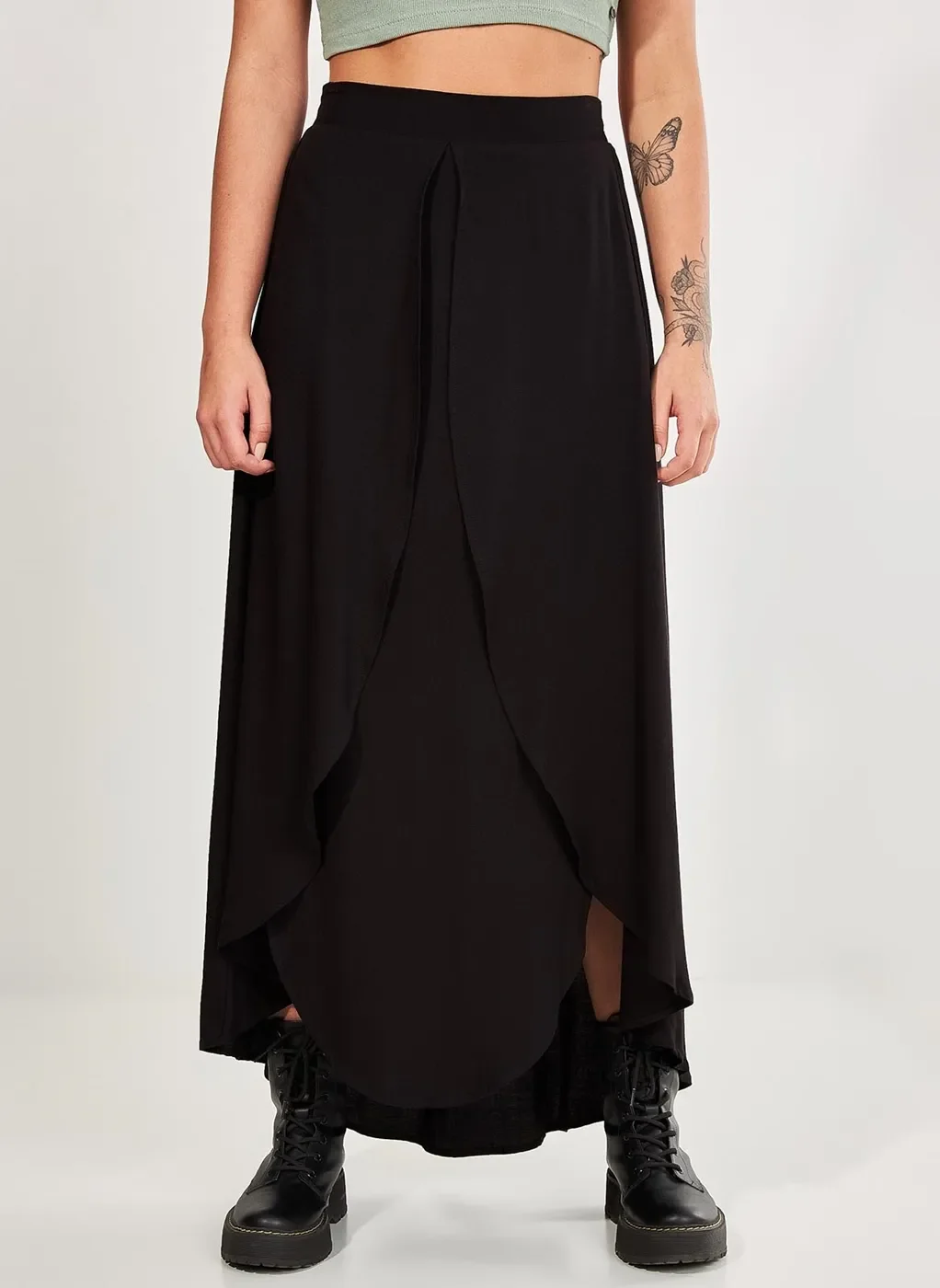 Saia Longa Pareô Preta