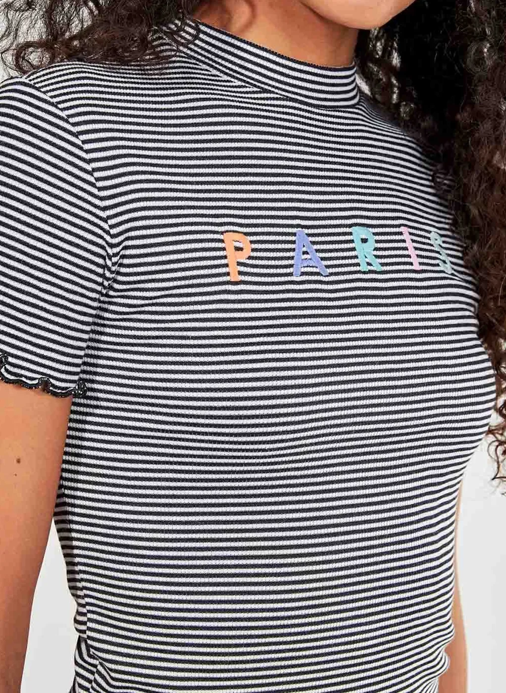 Blusa Listrada Com Escrito Colorido