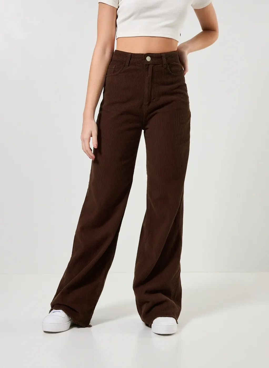 Calça Wide Leg Veludo Cotelê Marrom