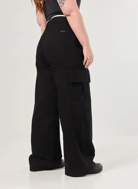 Calça Wide Leg Cargo Cintura Alta
