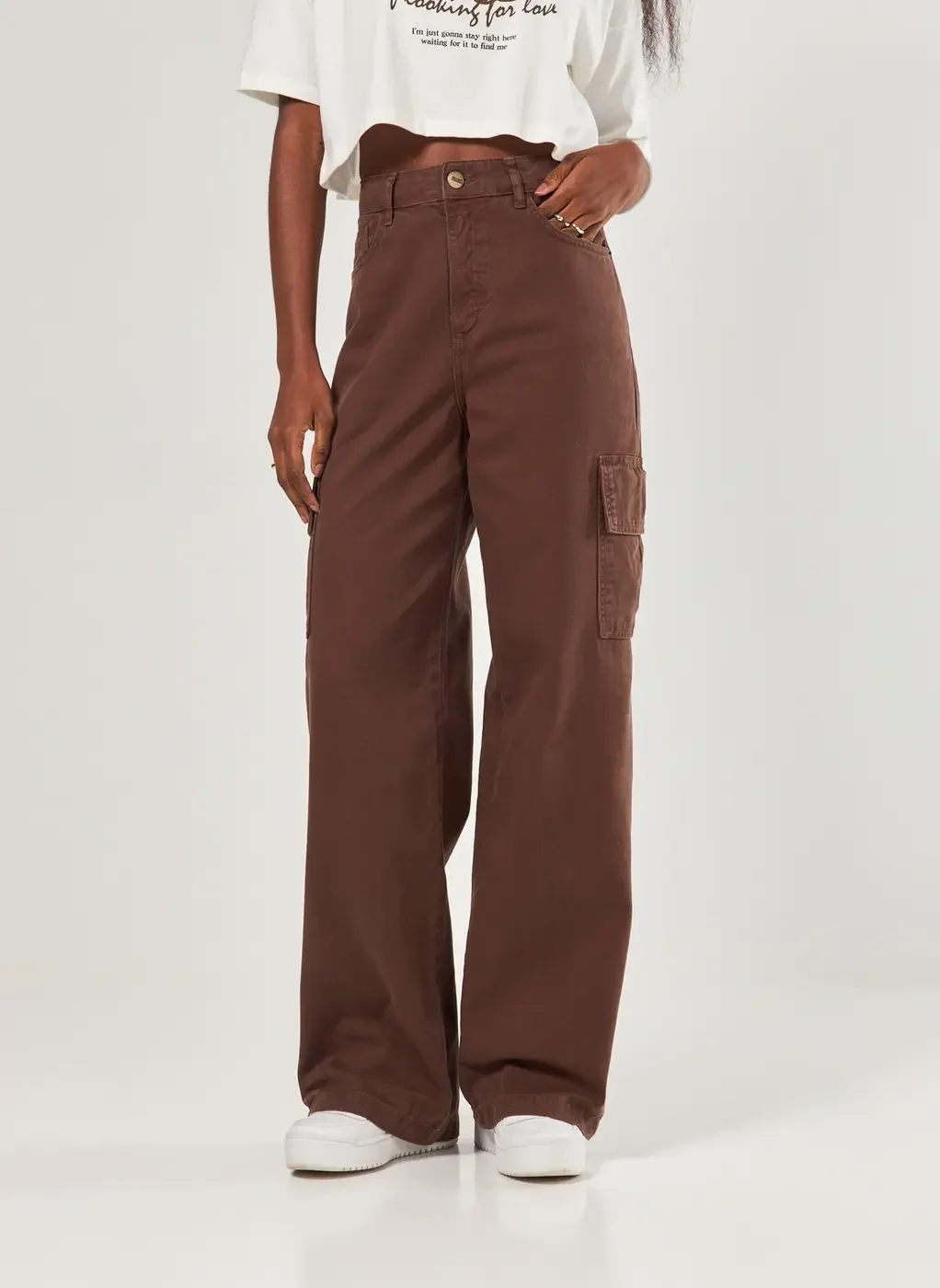 Calça Wide Leg Cargo Cintura Alta