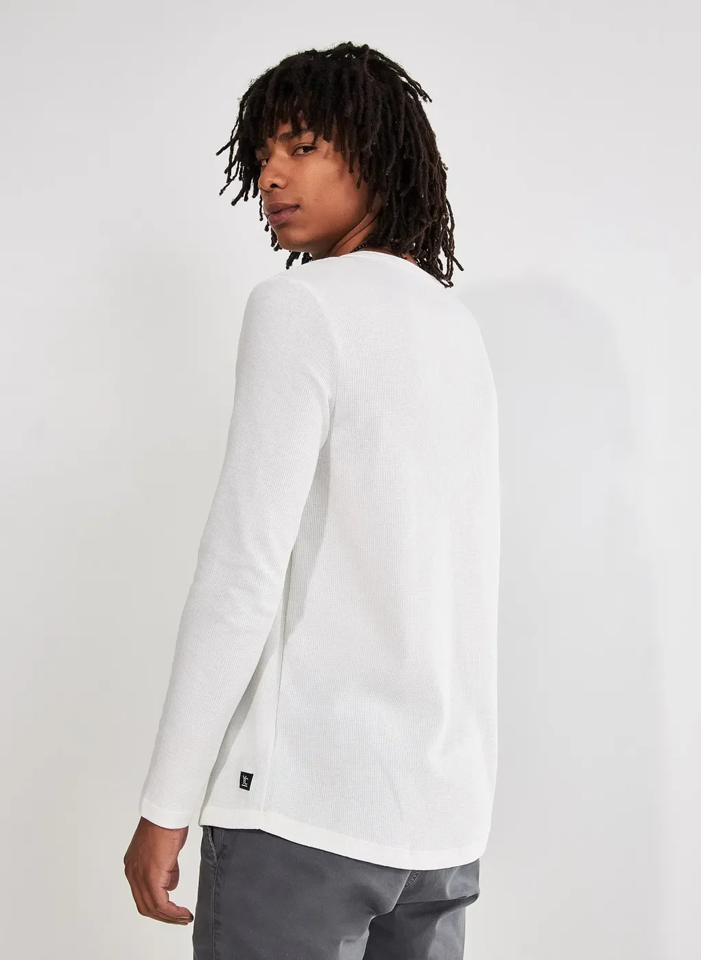 Camiseta Alongada Texturizada Manga Longa