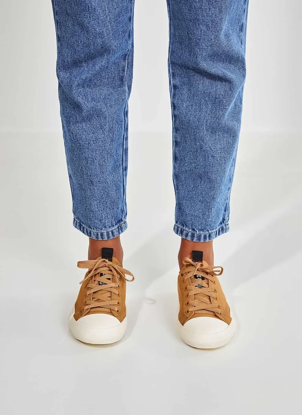 Tênis All Gender Fiever Ocre