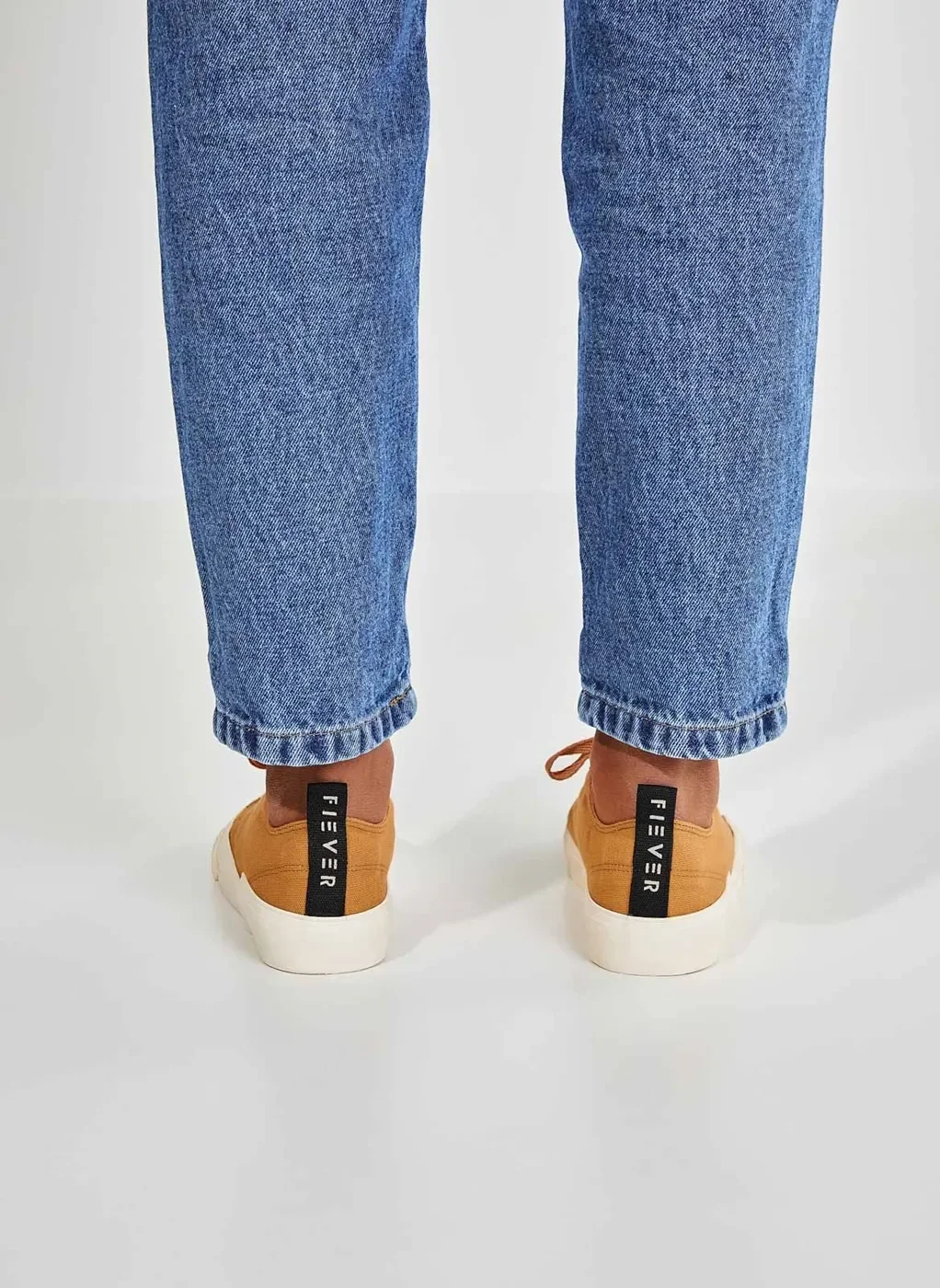 Tênis All Gender Fiever Ocre