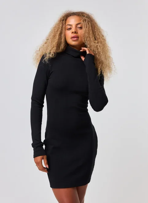 Vestido Manga Longa Com Golinha