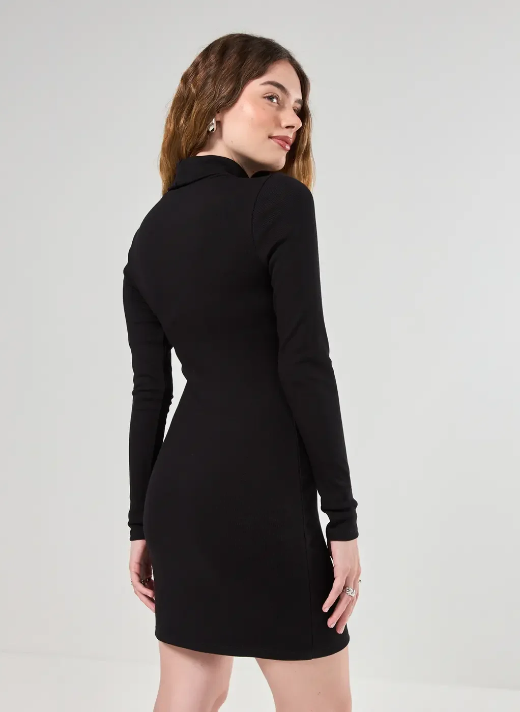 Vestido Manga Longa Com Golinha