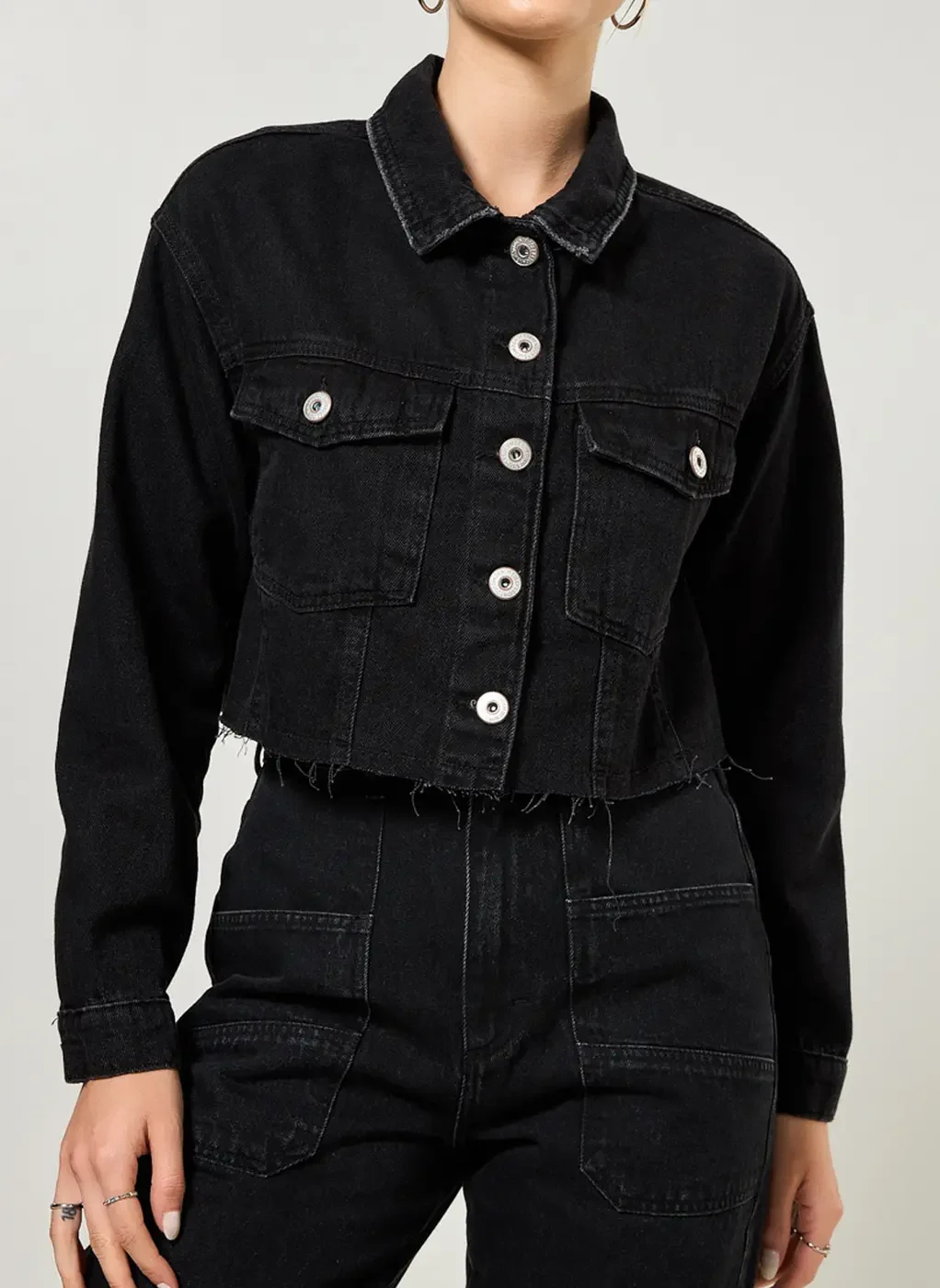 Jaqueta Jeans Preta Cropped