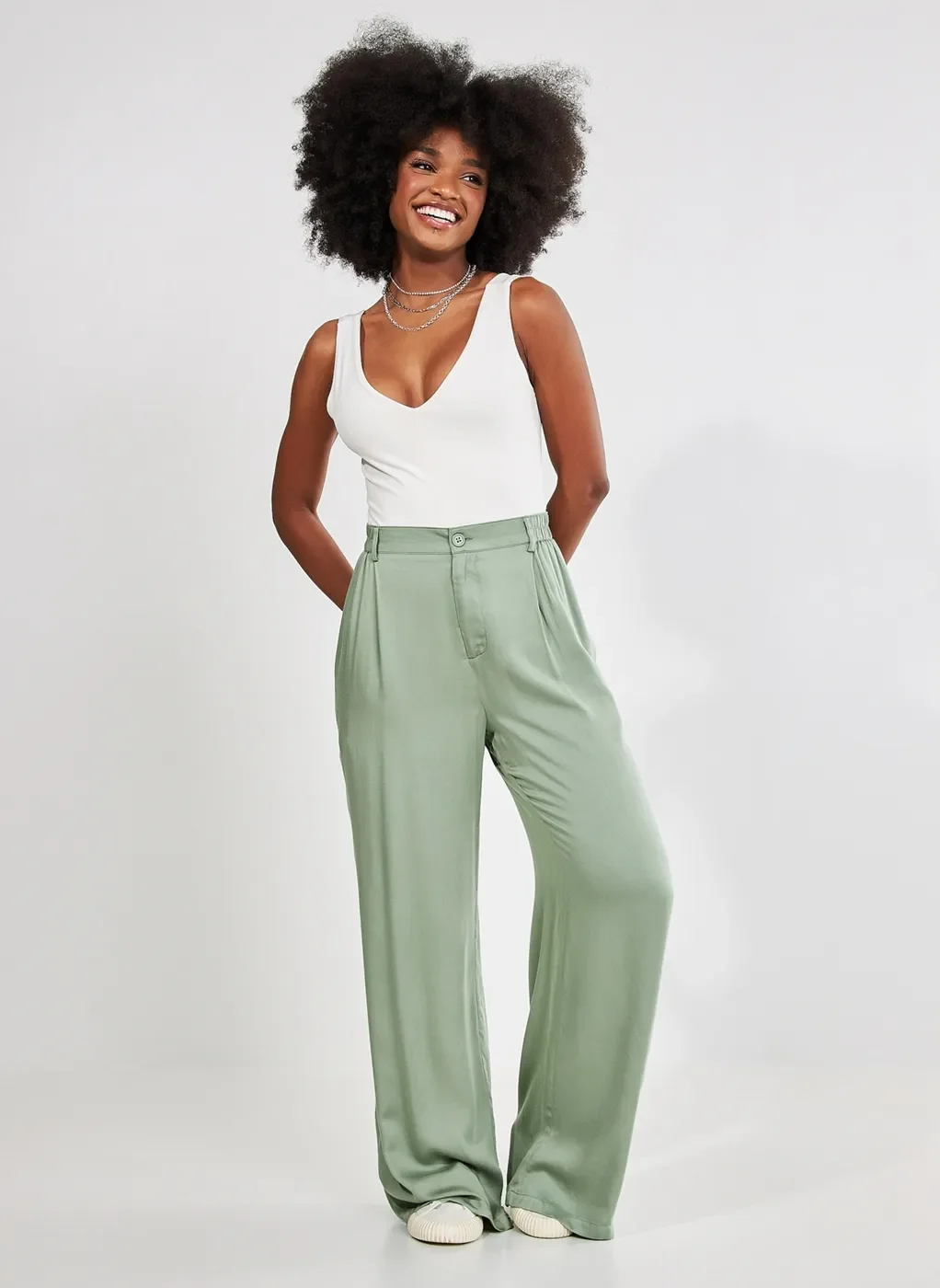 Kit Colares Com Correntes E Strass