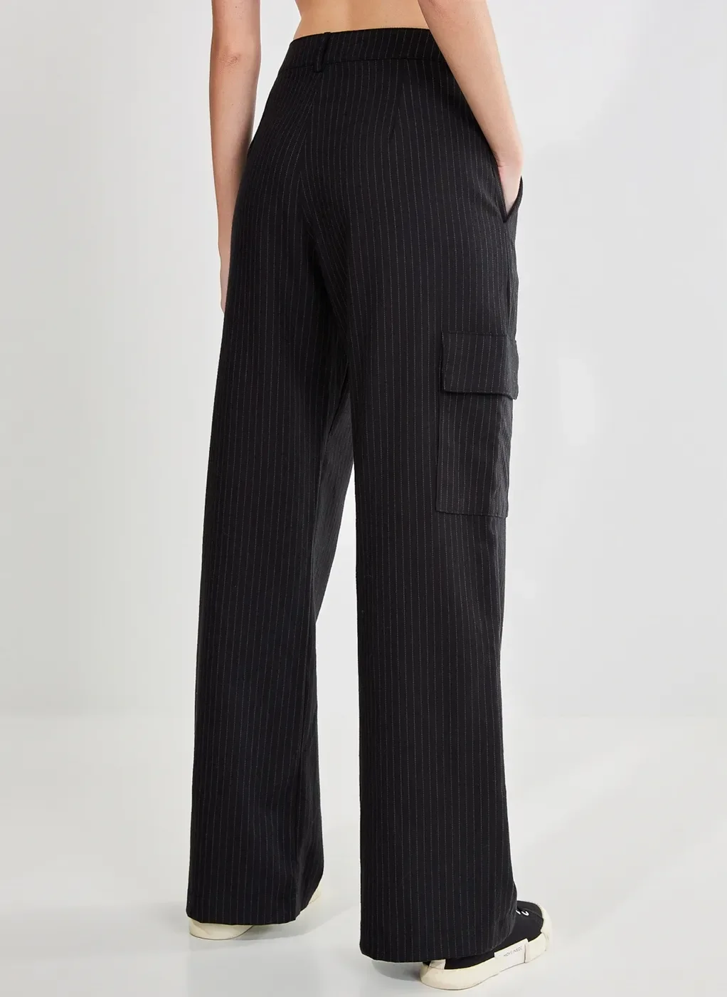 Calça Alfaiataria Cargo Com Risca De Giz