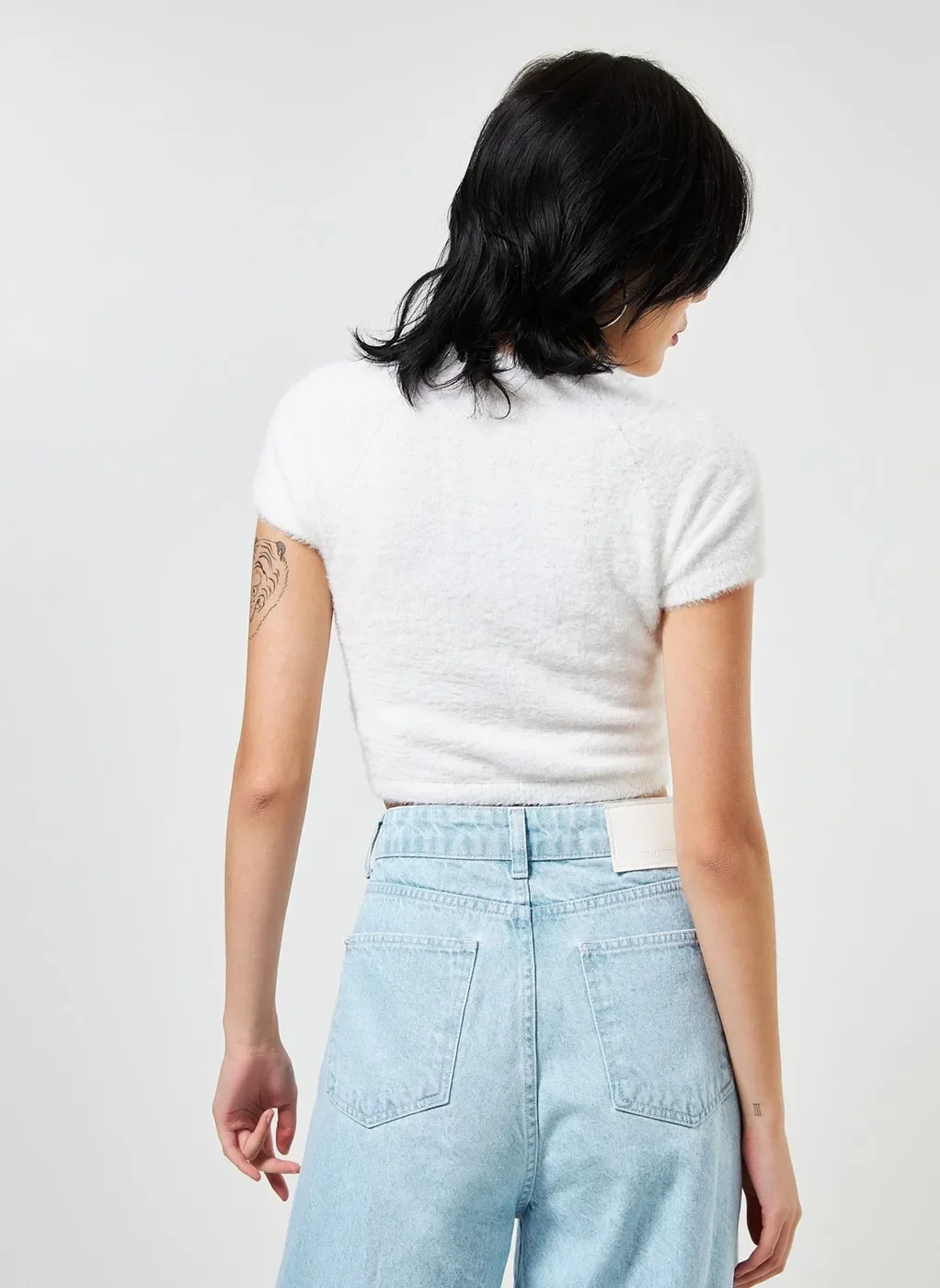 Blusa Cropped De Pelinhos