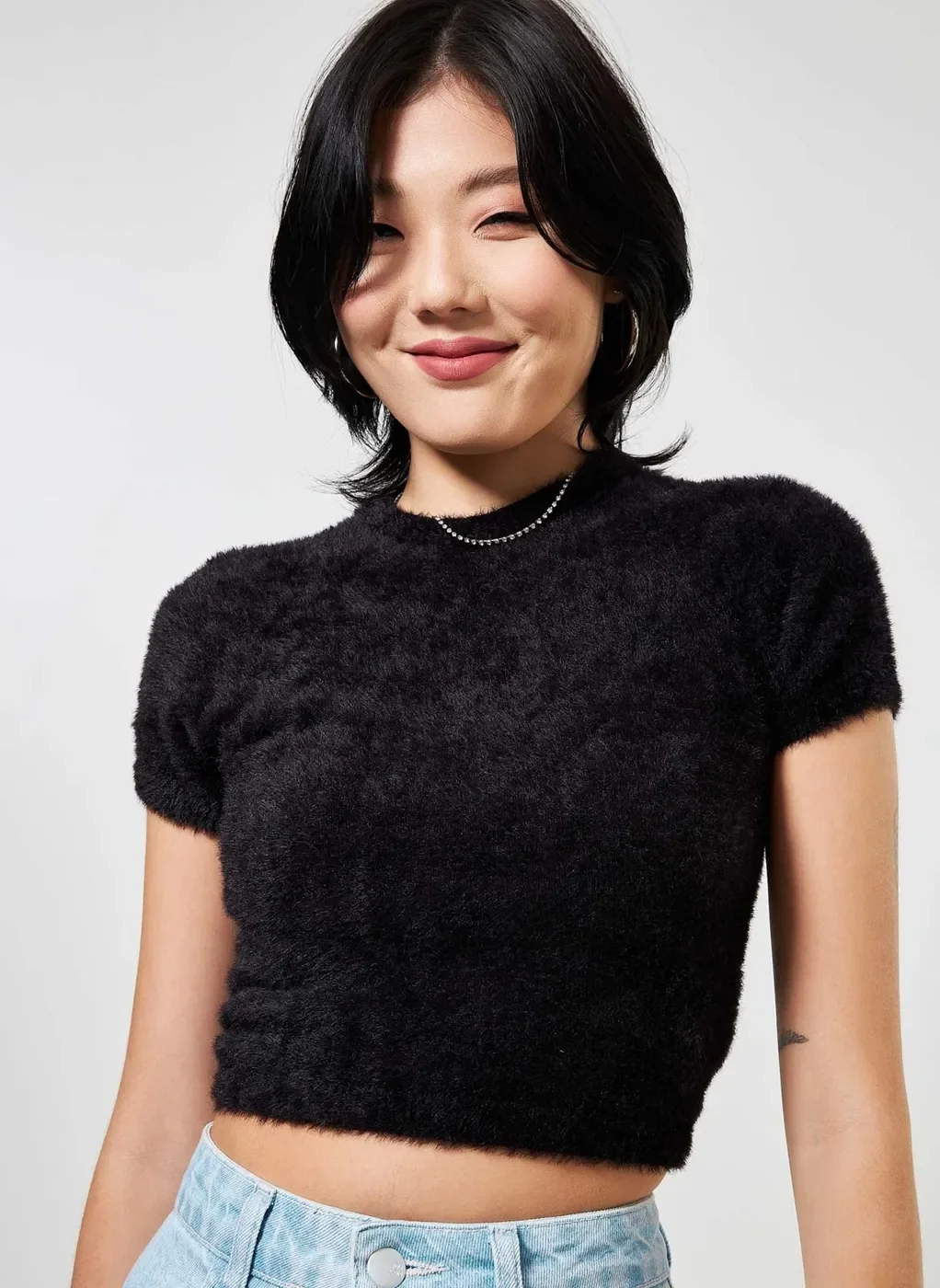 Blusa Cropped De Pelinhos