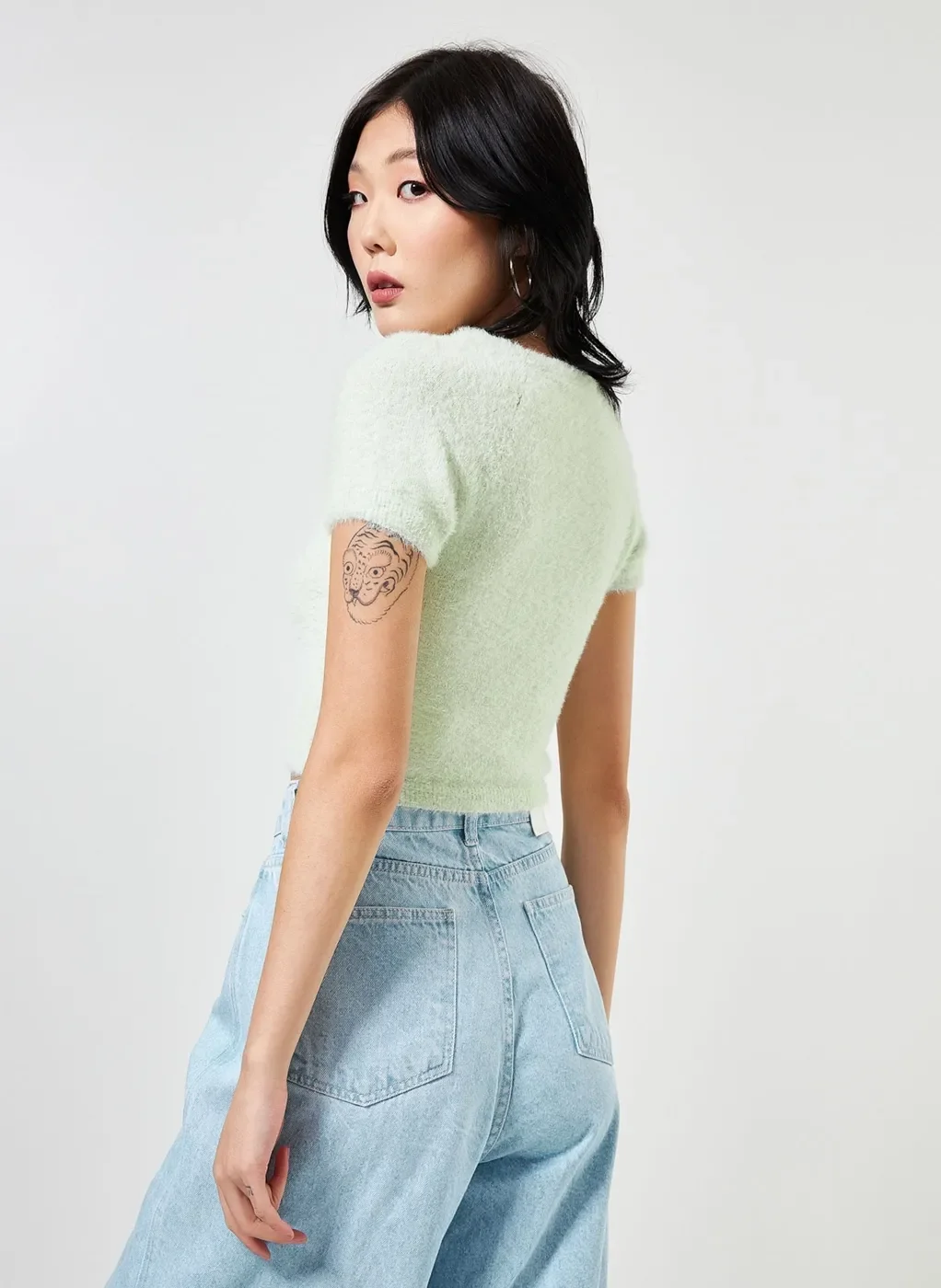 Blusa Cropped De Pelinhos