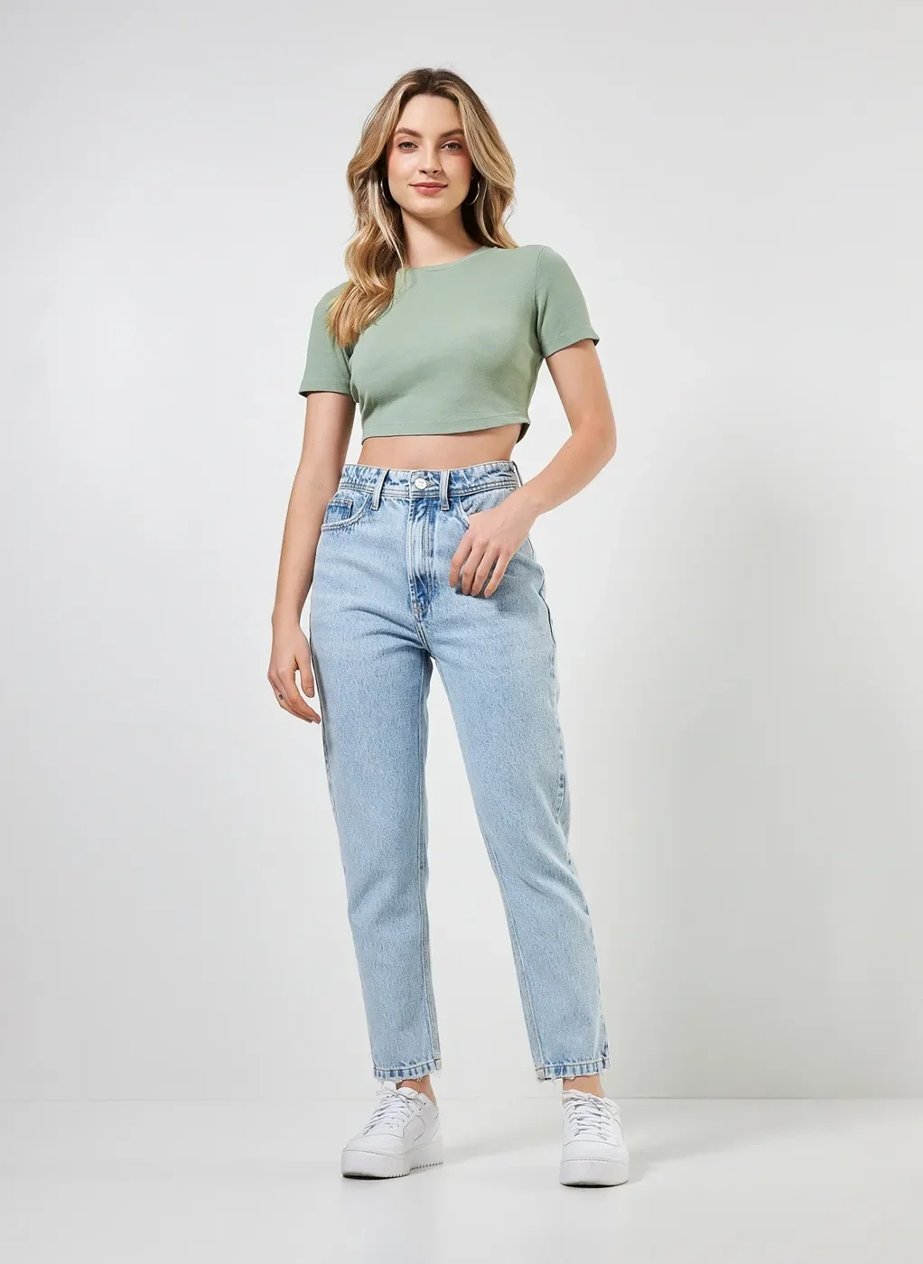 Blusa Cropped Barra Arredondada