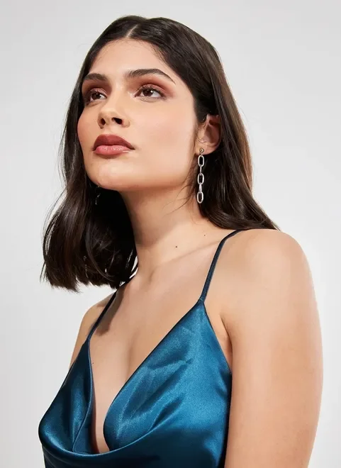 Brincos Longos De Correntinhas E Strass