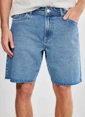 Bermuda Jeans Com Barra Cortada