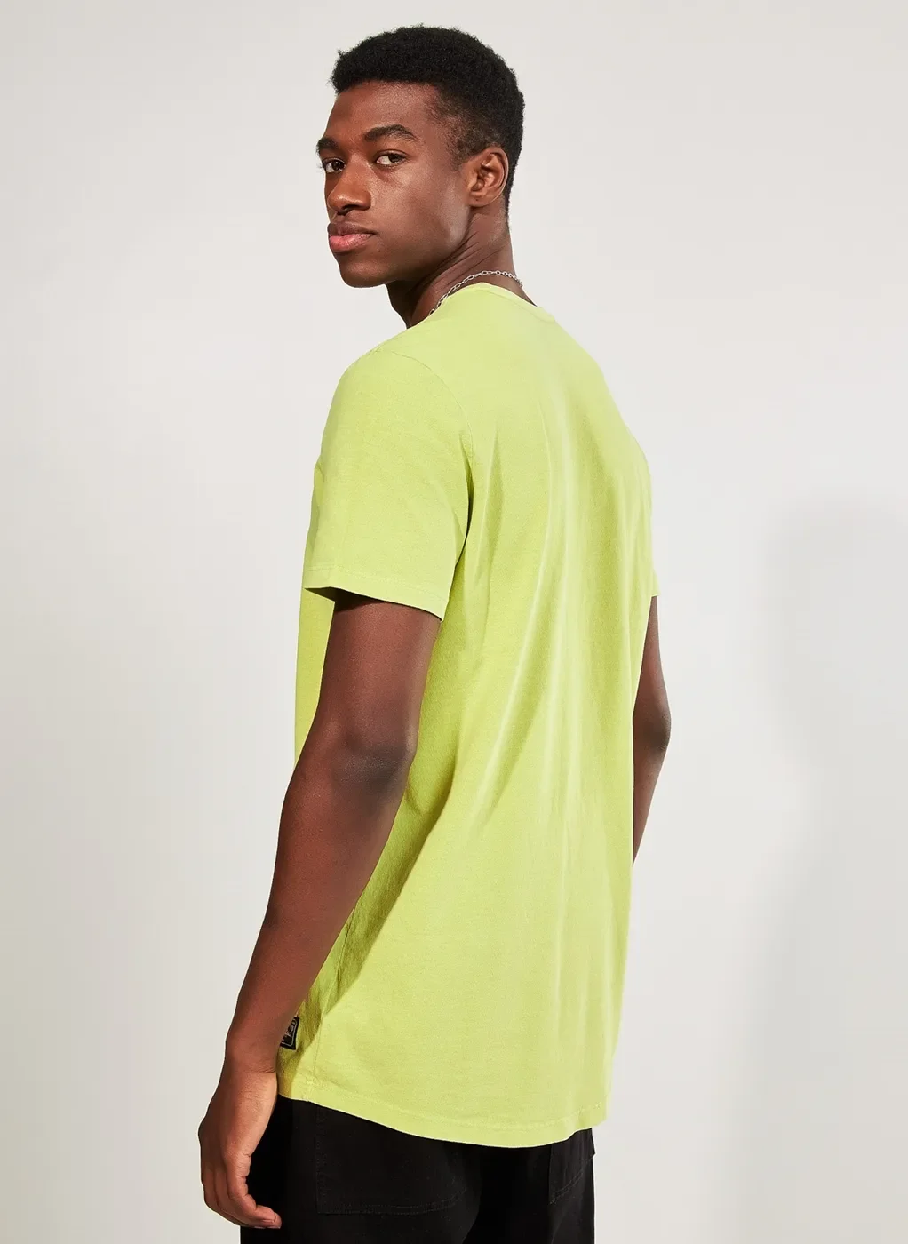 Camiseta Alongada Estonada Verde Neon