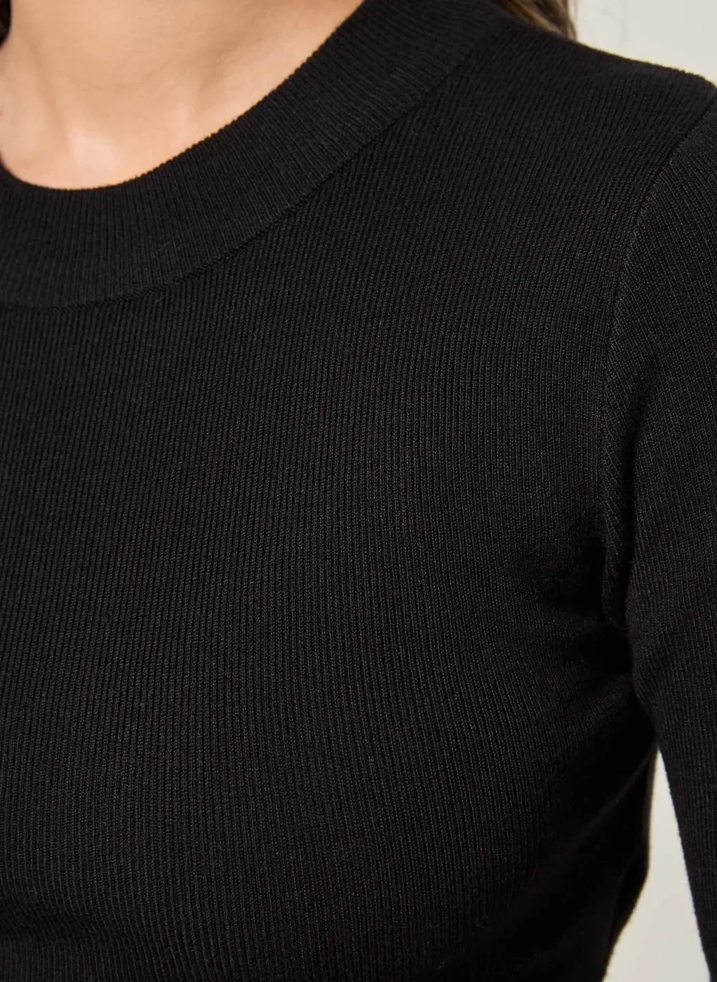 Blusa Cropped De Manga Longa Em Retilínea