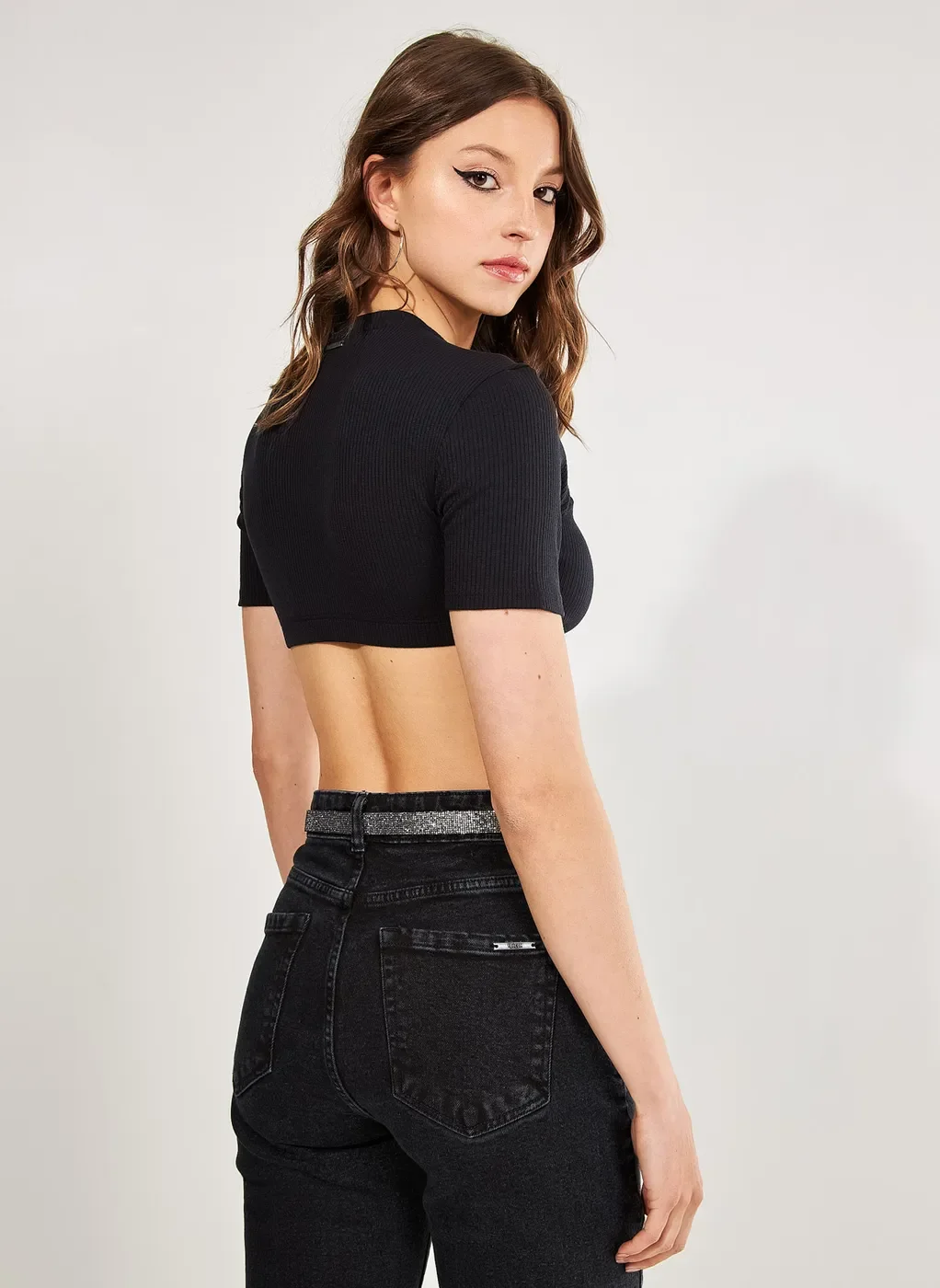 Cropped Com Busto De Arame