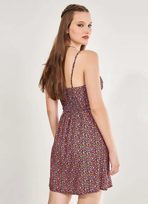 Vestido Colorido De Florzinhas