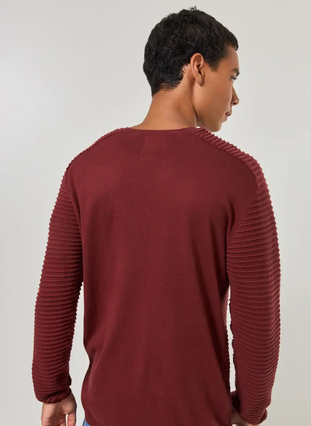 Blusão Leve Em Retilínea Texturizada