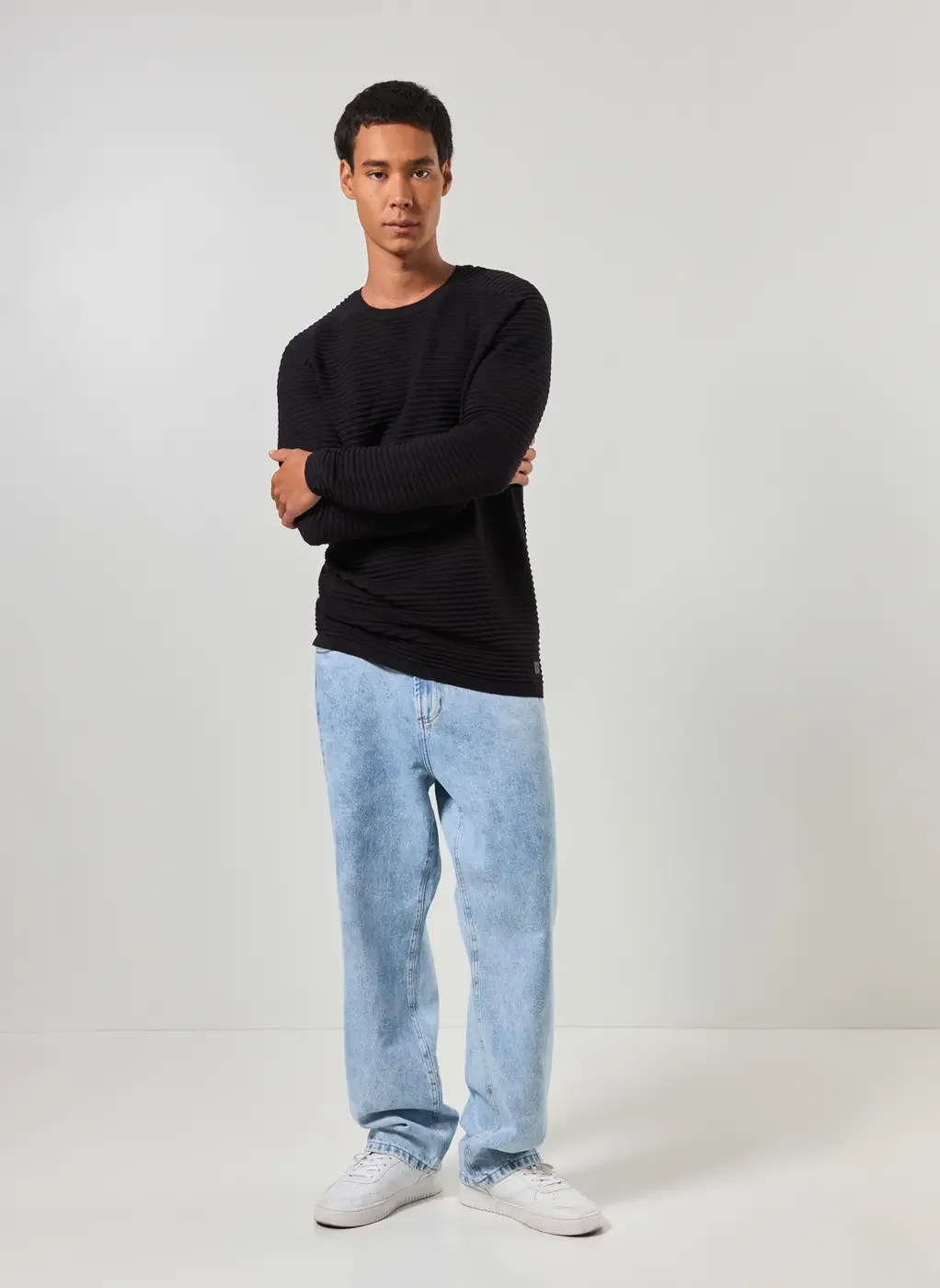 Blusão Leve Em Retilínea Texturizada