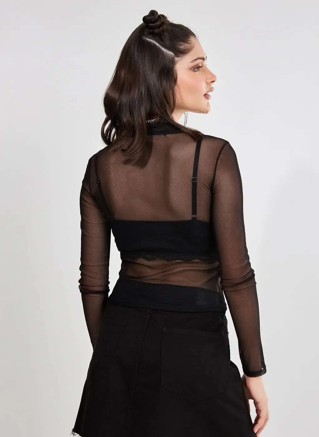 Blusa De Tule Preta Com Luvinha