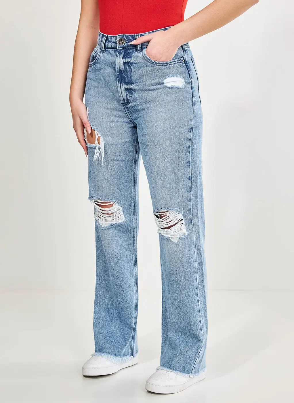Calça Reta Over Jeans Com Rasgos