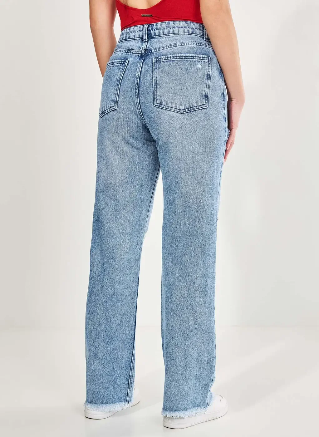 Calça Reta Over Jeans Com Rasgos
