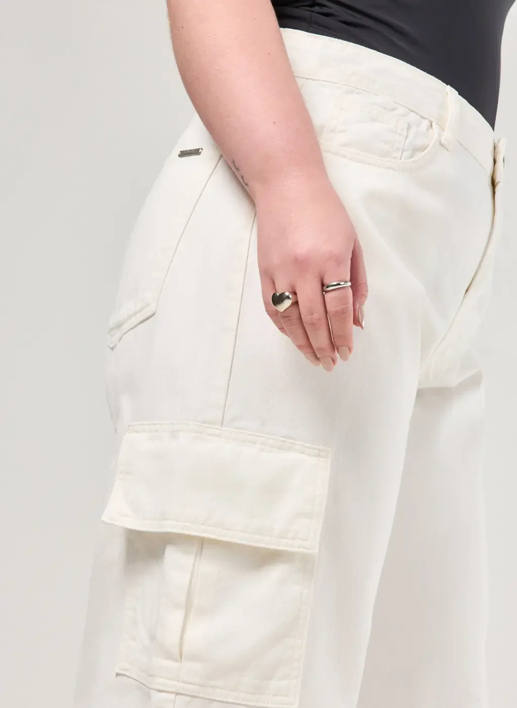 Calça Wide Leg Cargo Off-White