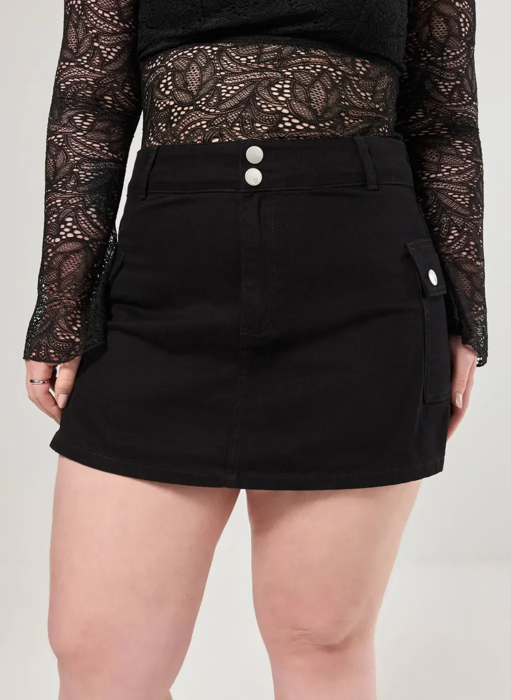 Short Saia Cargo Em Sarja